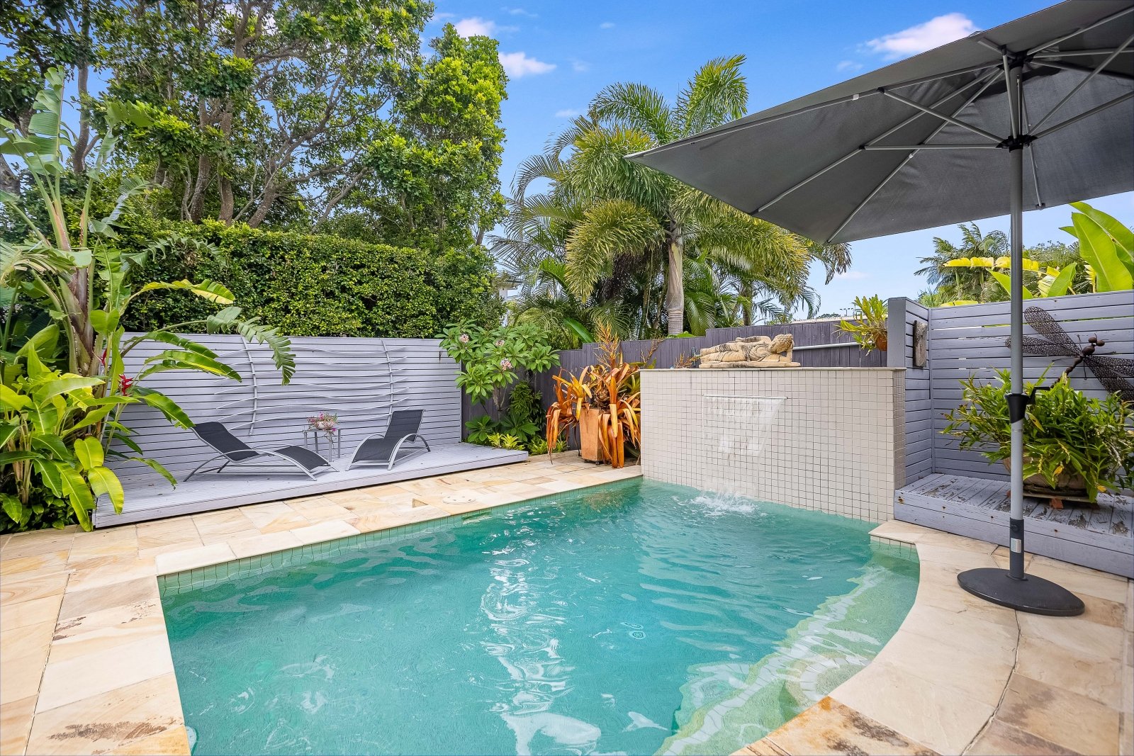 2/29 Binya Avenue COOLANGATTA 11