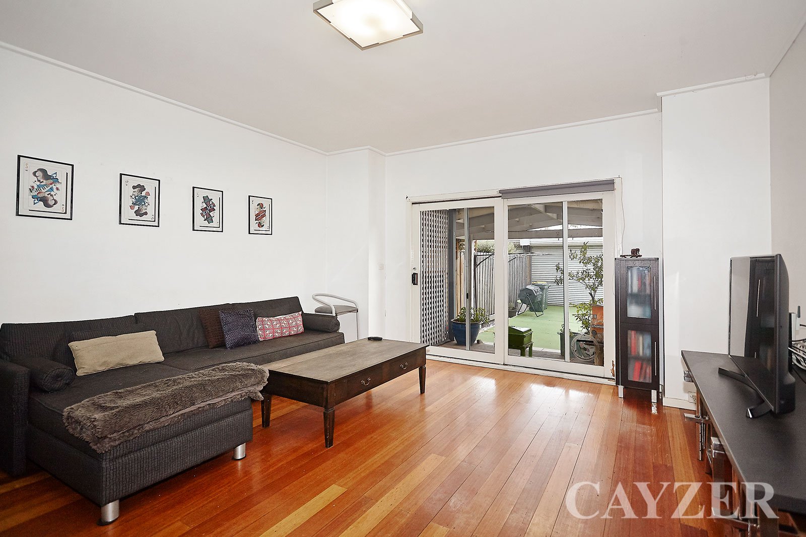 Gallery: 229 Bridge Street