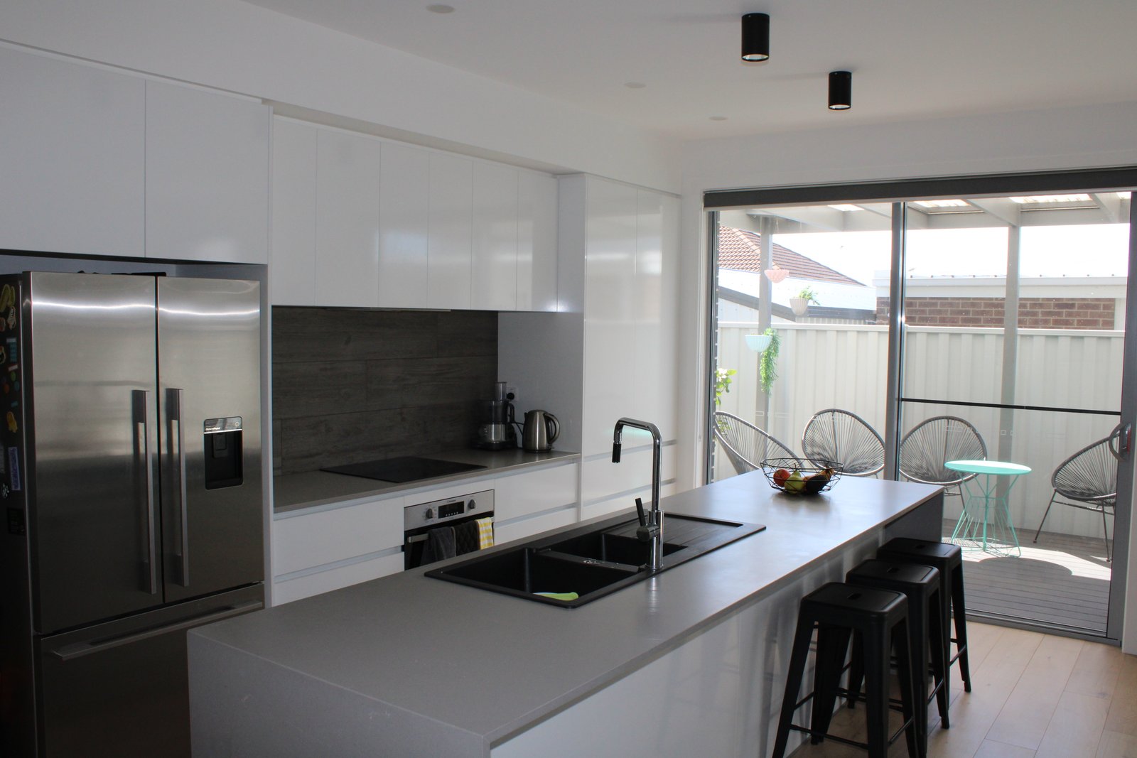Gallery: 2/29 Deakin Street