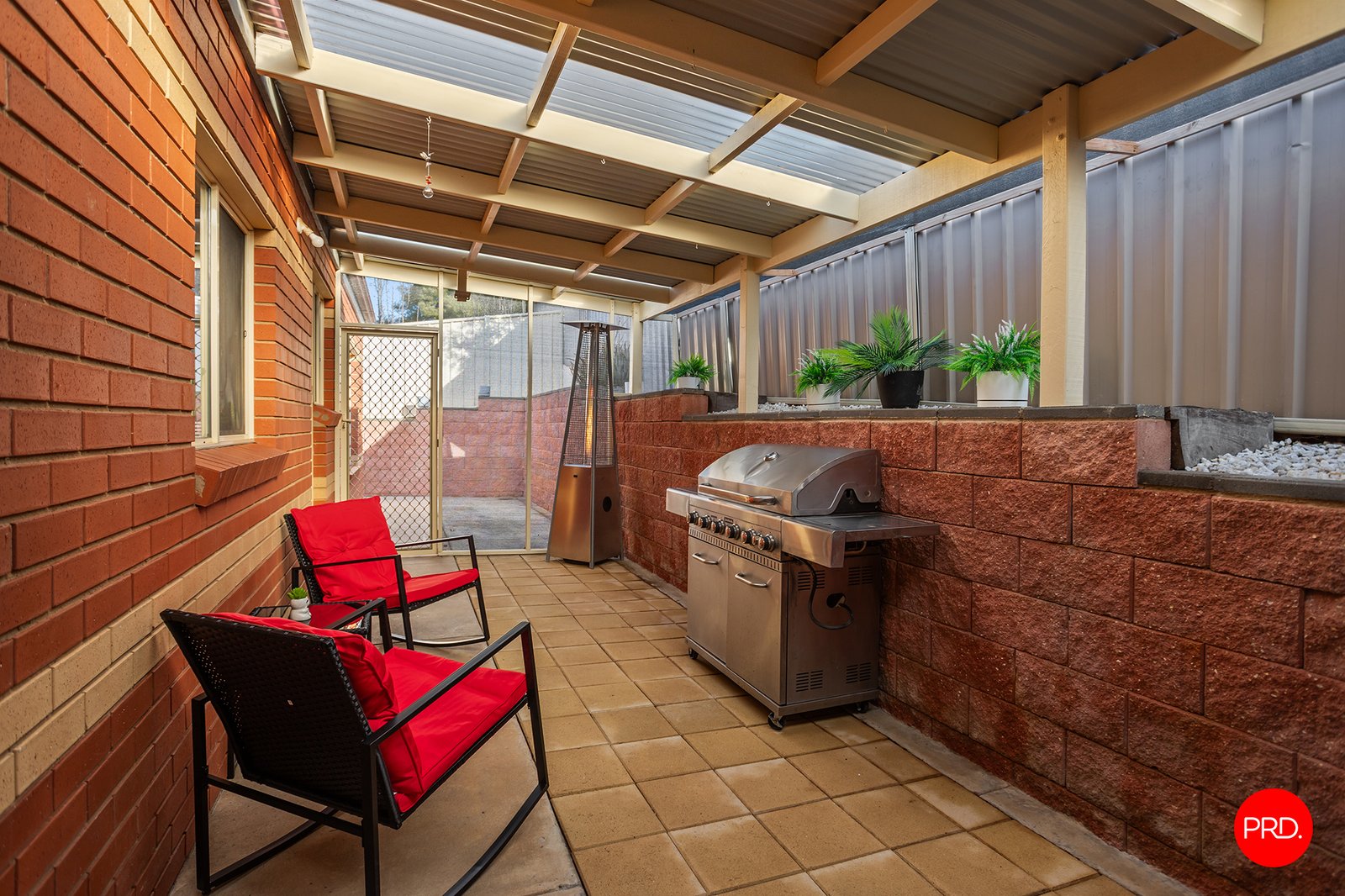 2/29 Derby Grove FLORA HILL 14