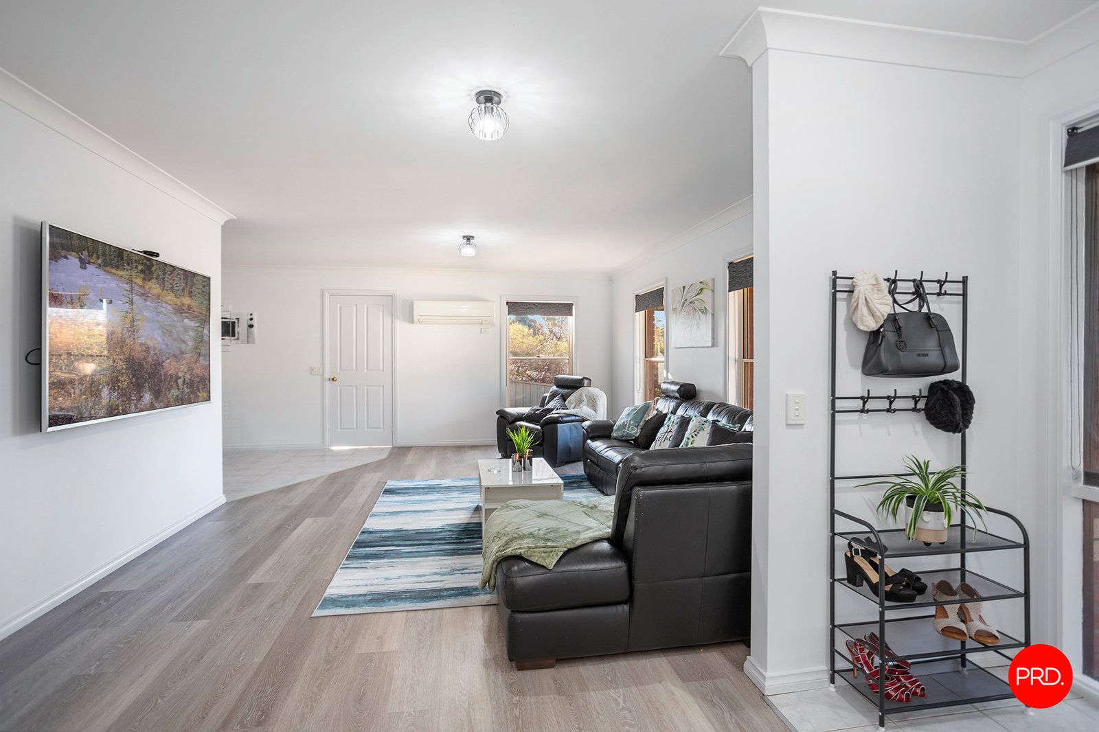 2/29 Derby Grove FLORA HILL 2