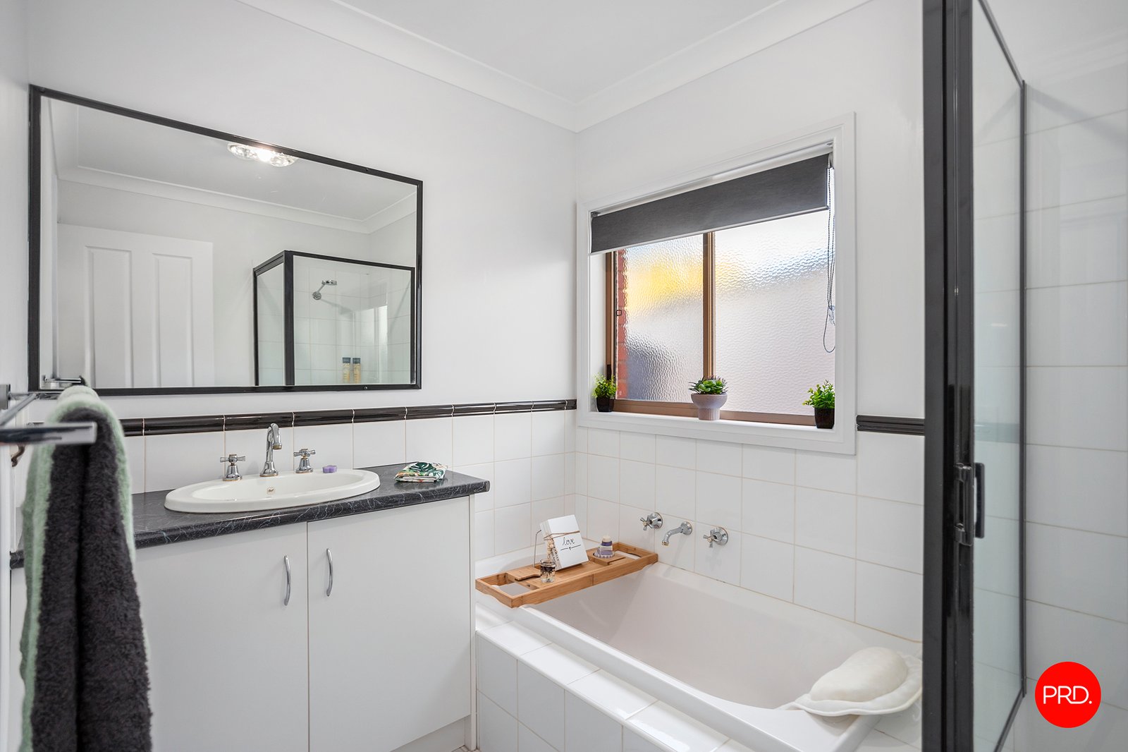 2/29 Derby Grove FLORA HILL 10