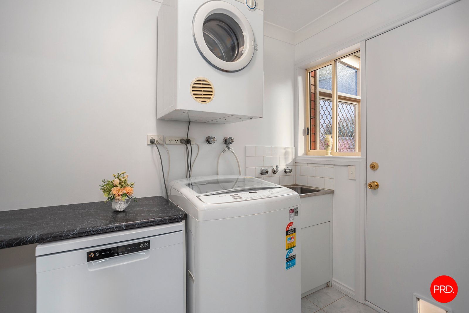 2/29 Derby Grove FLORA HILL 11