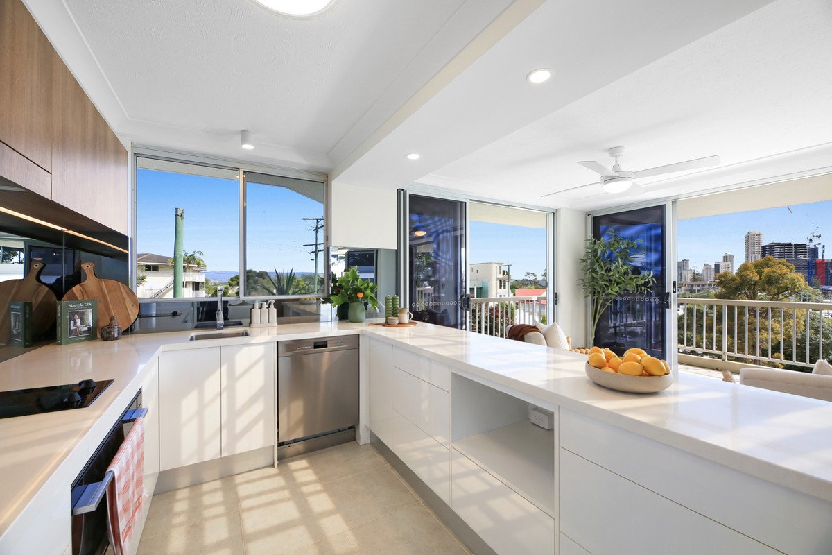 2/29 Ewart Street Burleigh Heads 6