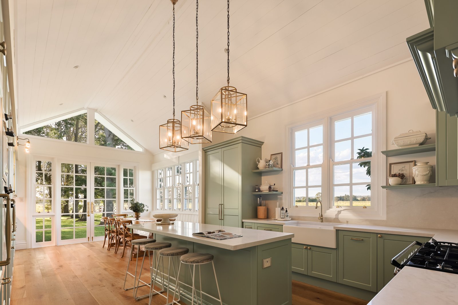 229 Glenarvon Road LORN 10