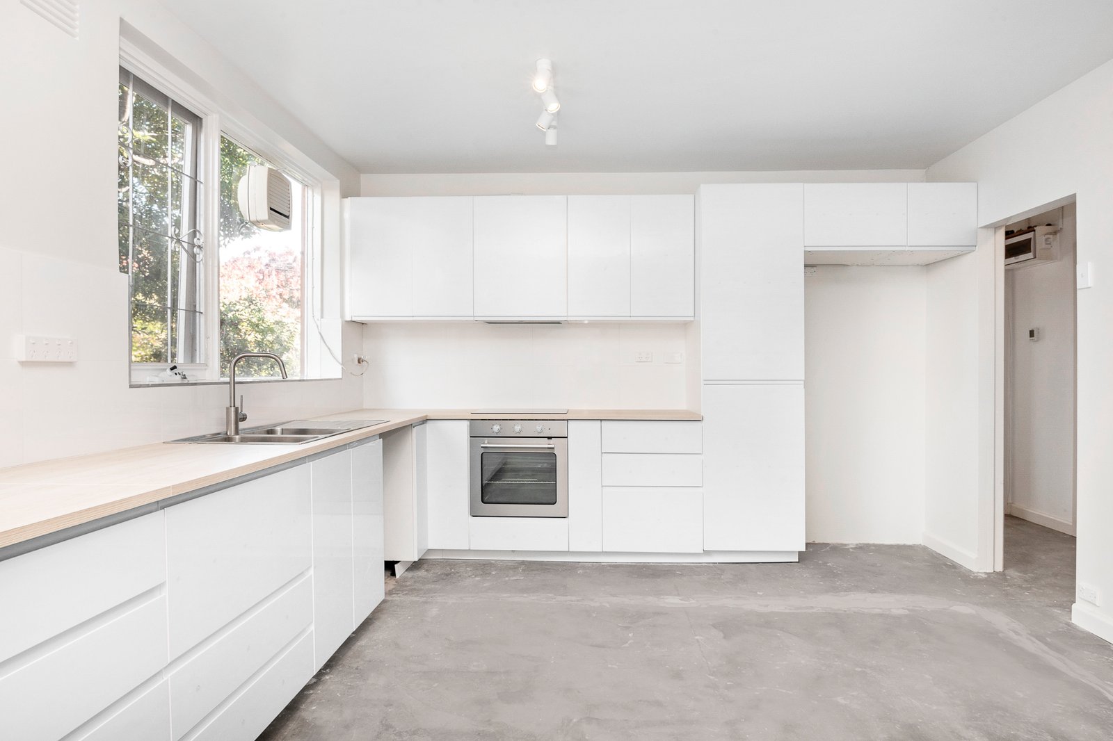 Real Estate and Property in 2/29 Hampden Road, Armadale, VIC