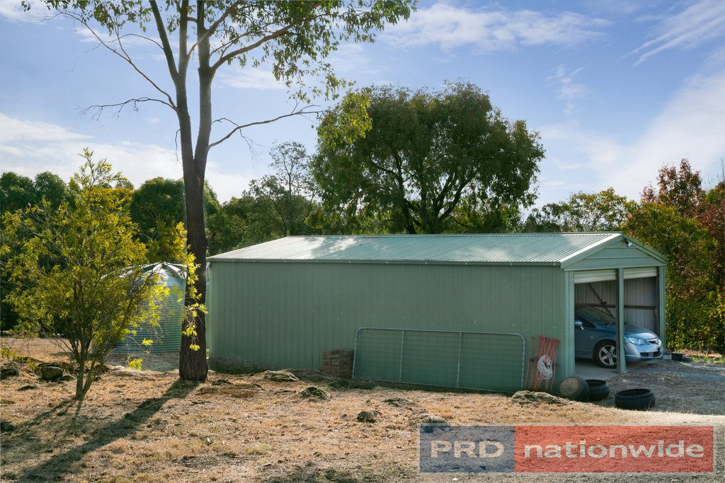 229 Howards Road WATTLE FLAT 18