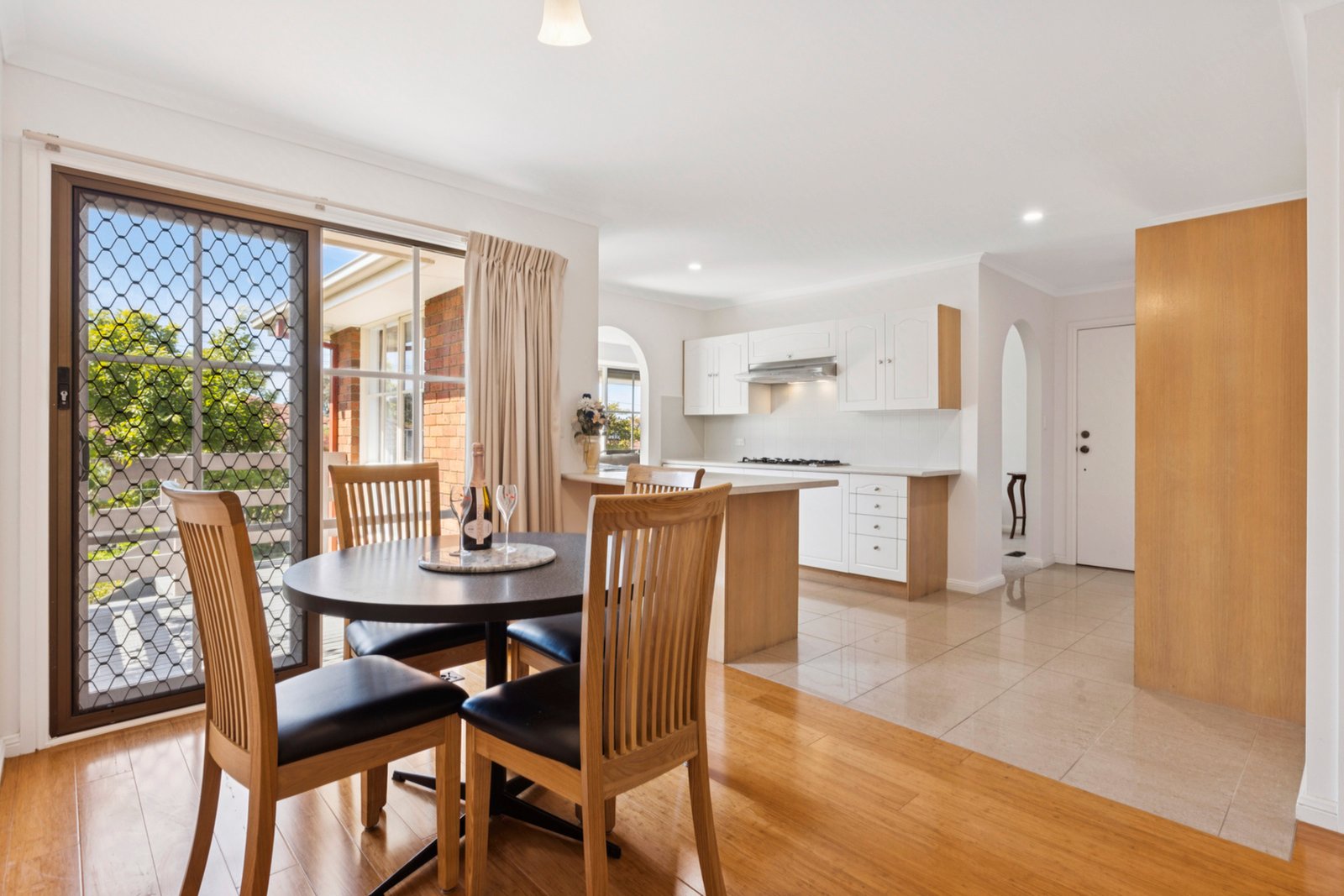 Gallery: 2/29 Ivanhoe Street