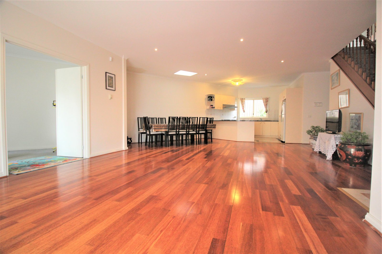 Gallery: 2/29 Keyes Street