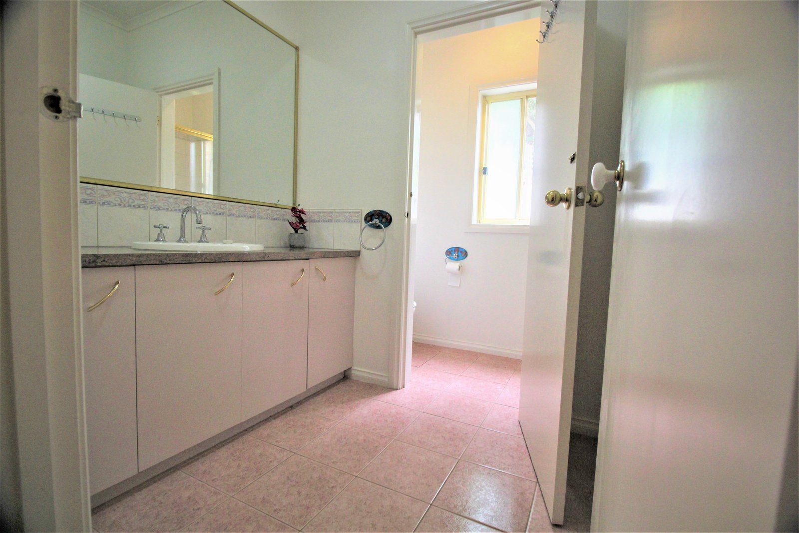 Gallery: 2/29 Keyes Street