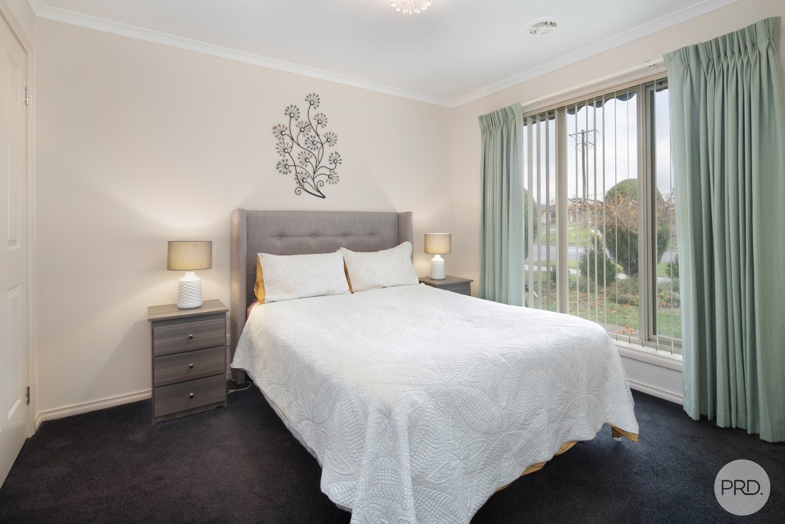 229 Kossuth Street SEBASTOPOL 8