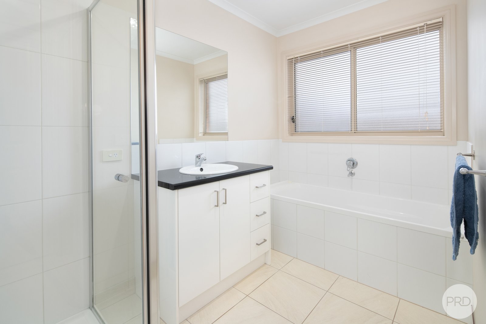229 Kossuth Street SEBASTOPOL 9