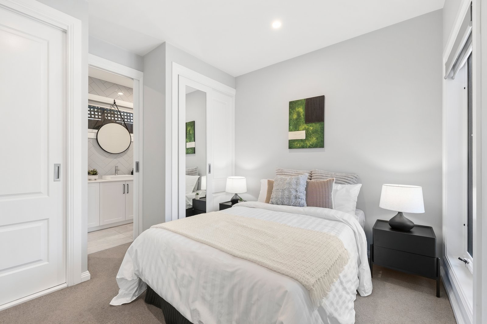 Gallery: 2/29 Lavidge Road