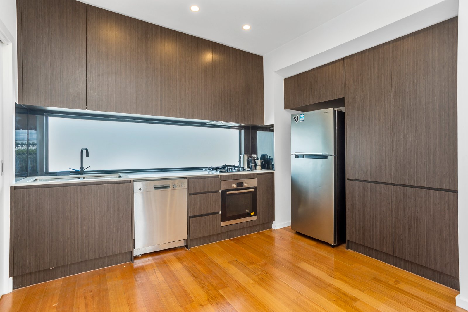 Gallery: 2/29 Newcastle Street