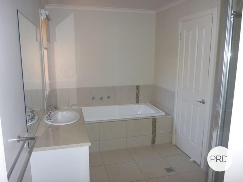 2/29 Nicola Place LAVINGTON 4