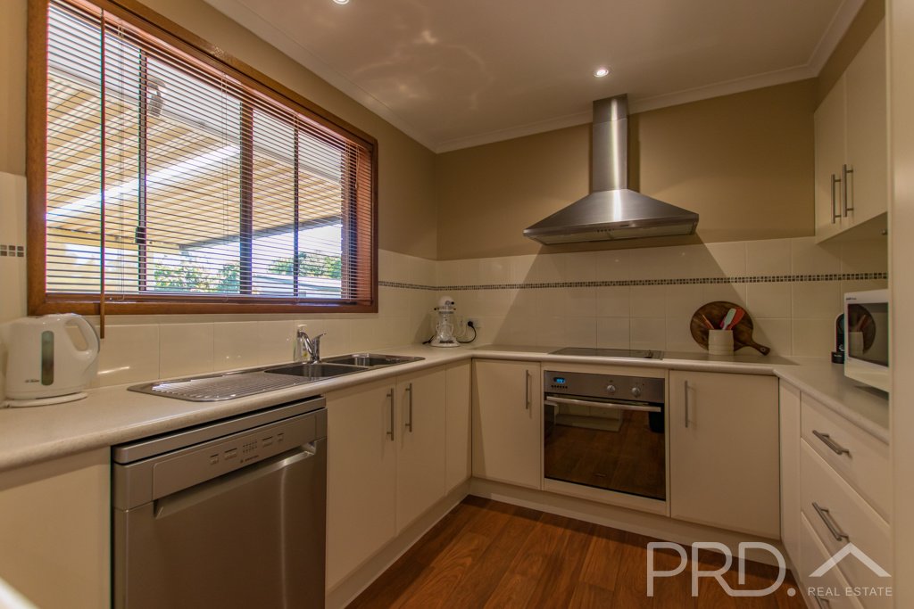 229 Simpson Street TUMUT 4