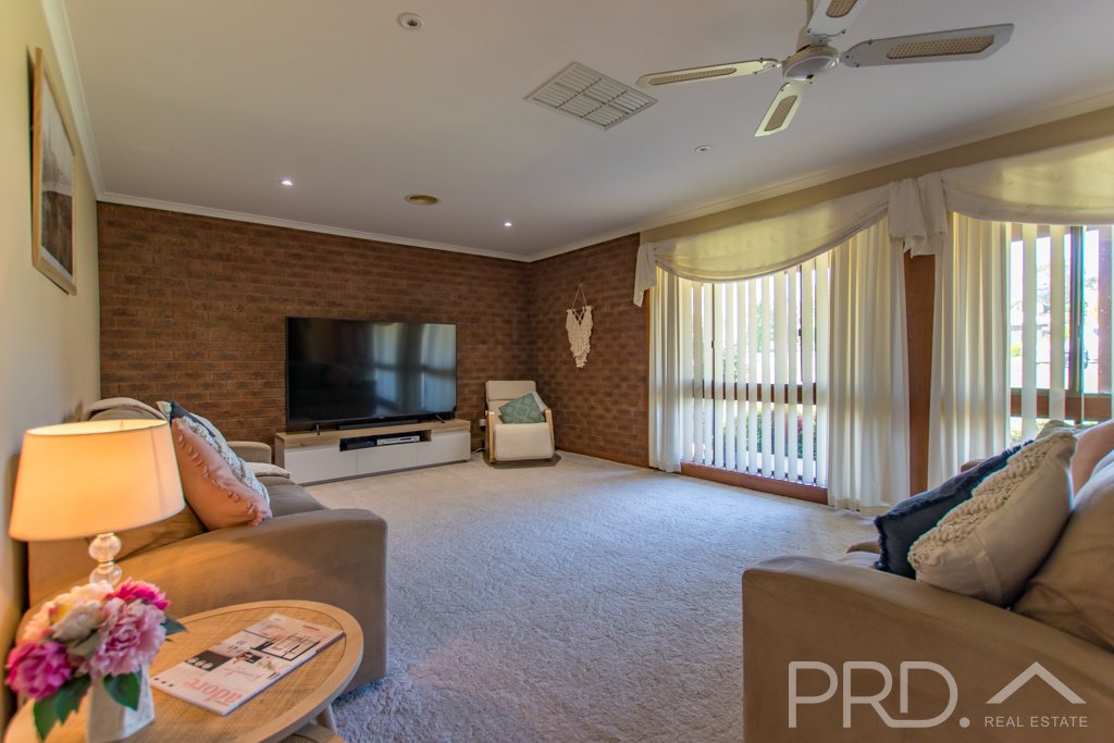229 Simpson Street TUMUT 7