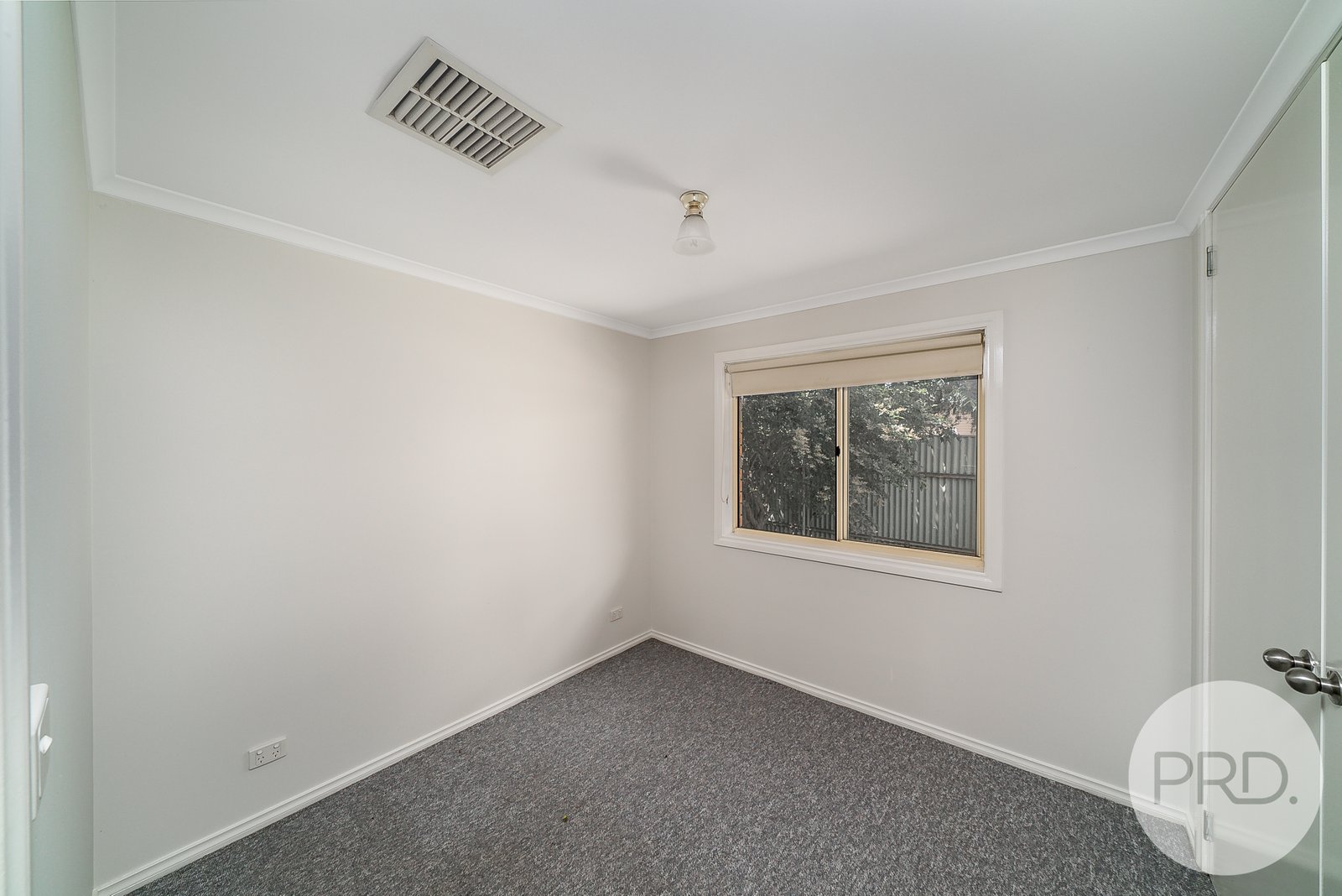 2/29 The Boulevarde  KOORINGAL 6