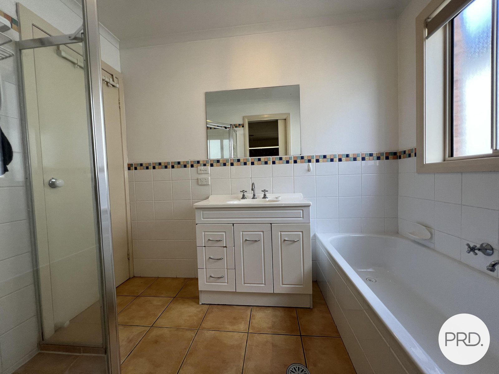2/29 Thurralilly Street QUEANBEYAN EAST 7
