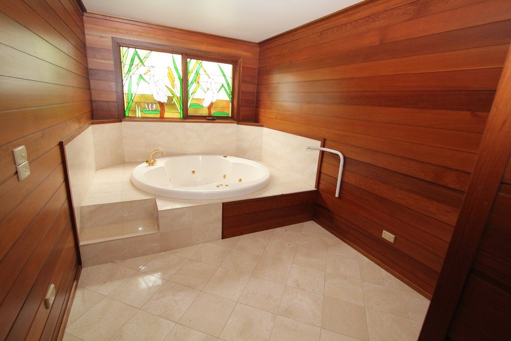 229 Wendouree Parade LAKE WENDOUREE 14