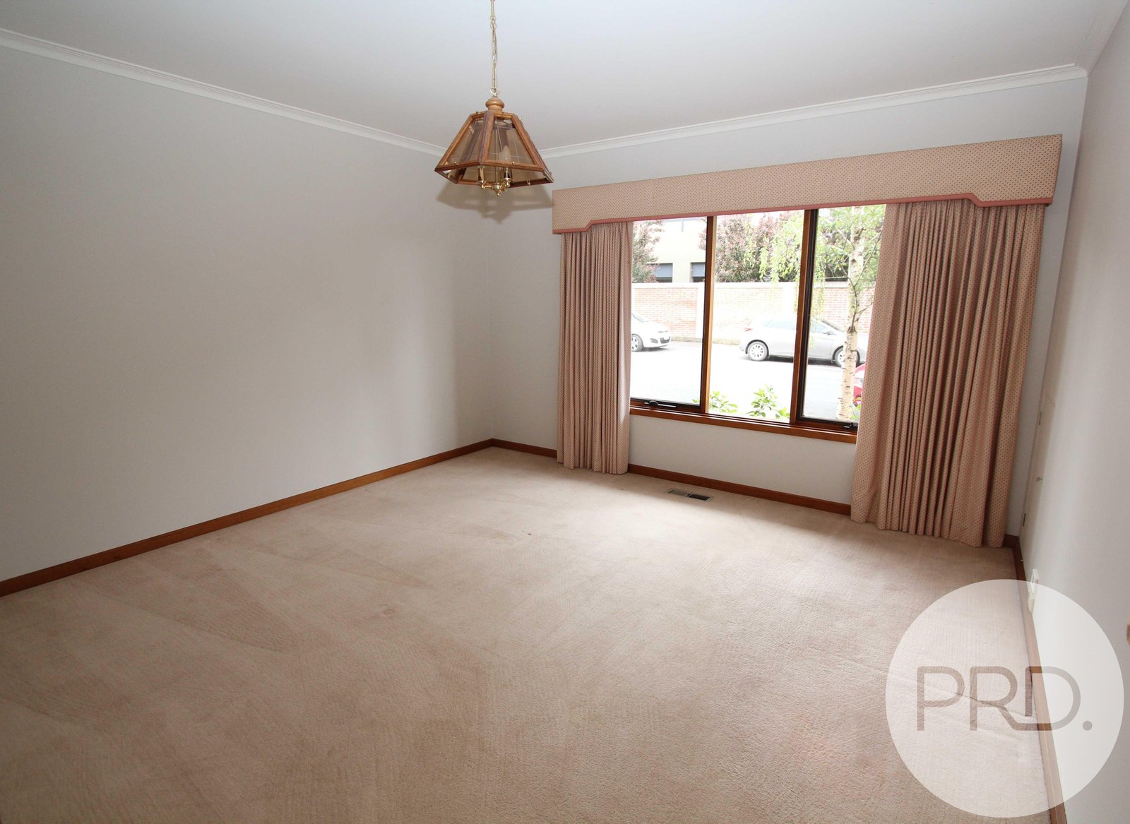 229 Wendouree Parade LAKE WENDOUREE 14