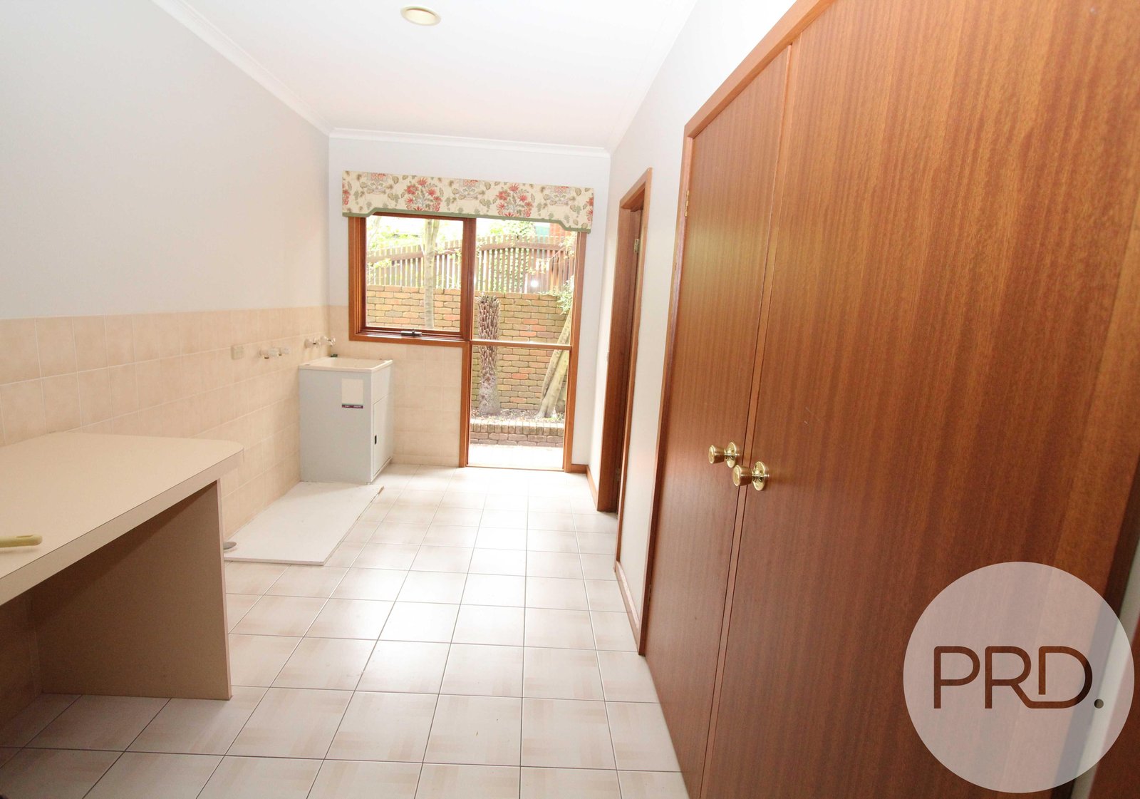 229 Wendouree Parade LAKE WENDOUREE 15