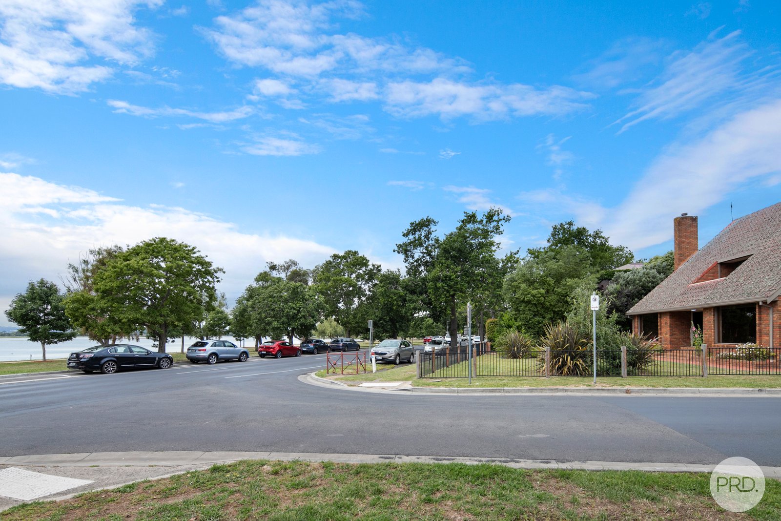 229 Wendouree Parade LAKE WENDOUREE 19