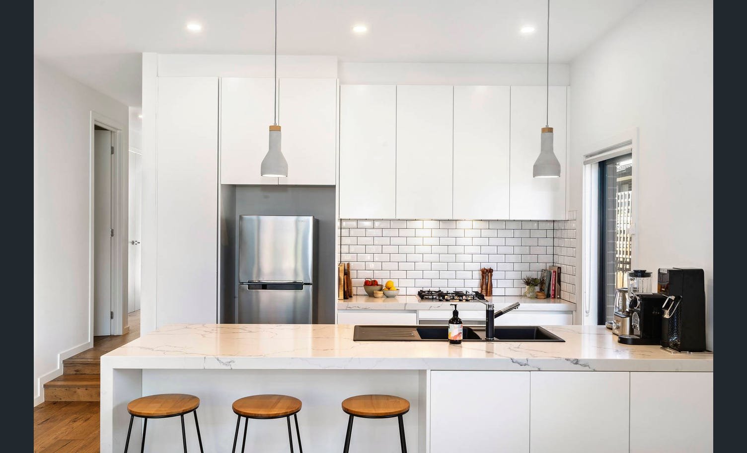 Real Estate and Property in 2/29 Worsley Avenue, Clayton South, VIC