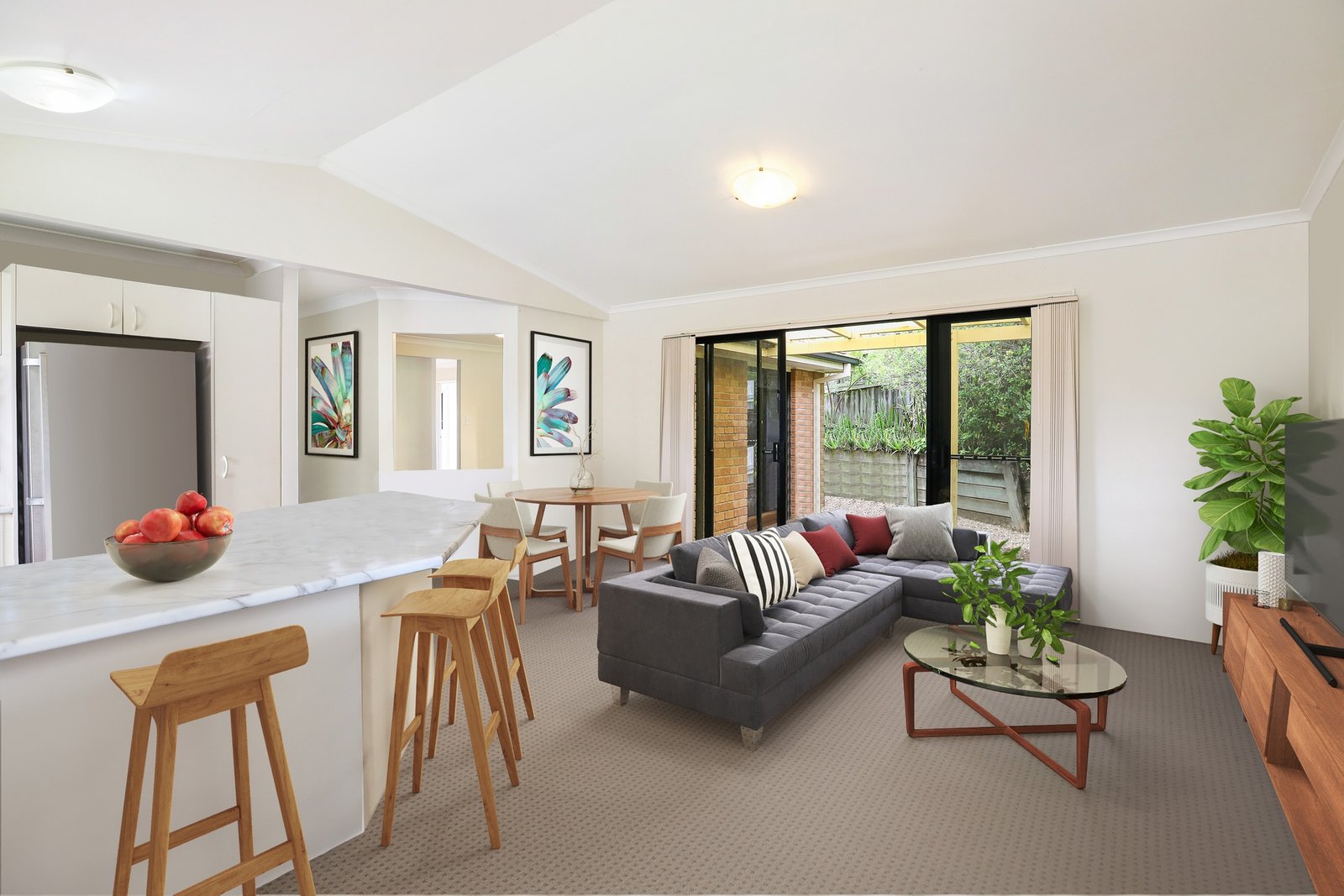 2/291 Ashmore Road BENOWA 2