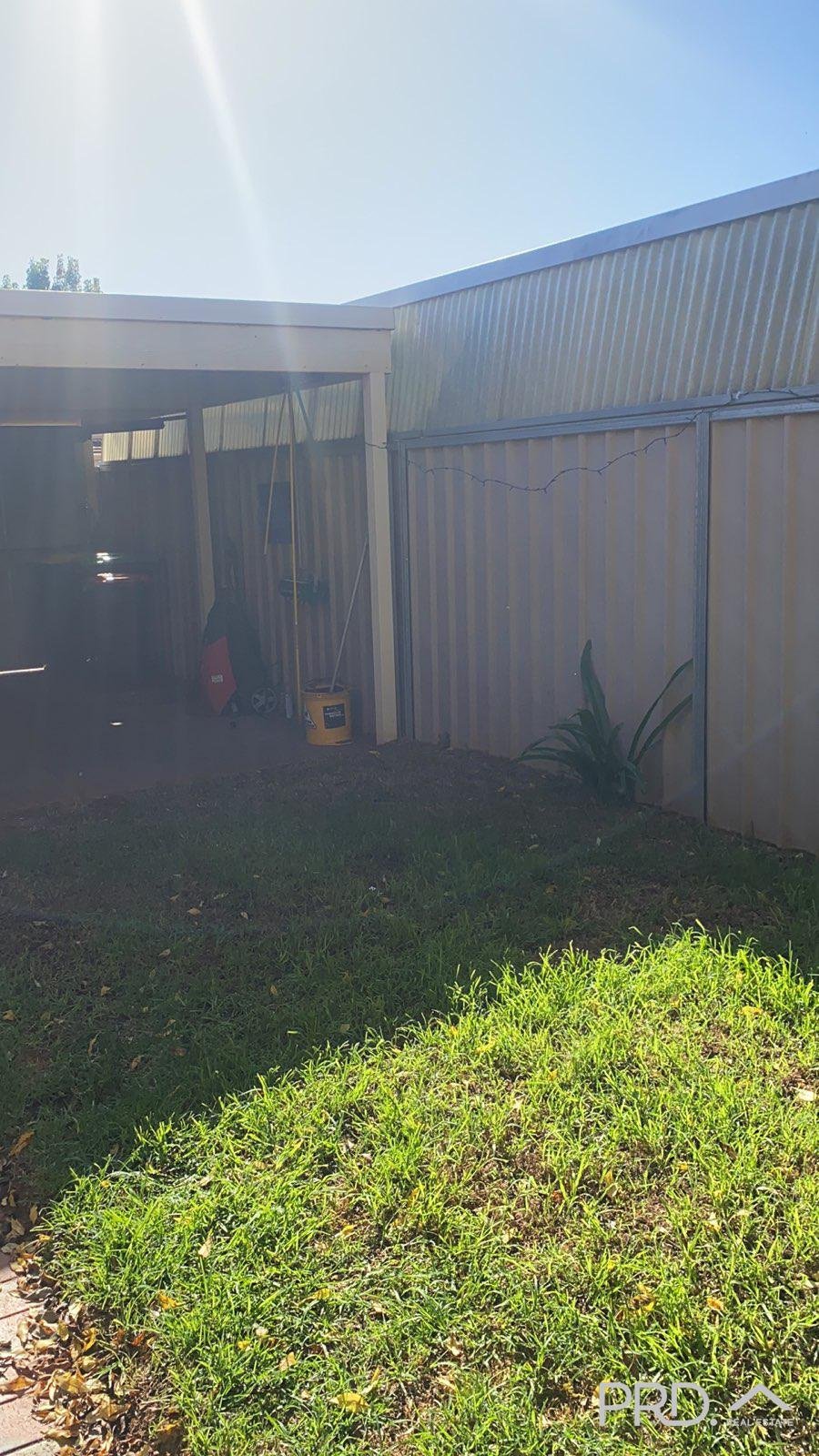 2/295 Cureton Avenue MILDURA 9