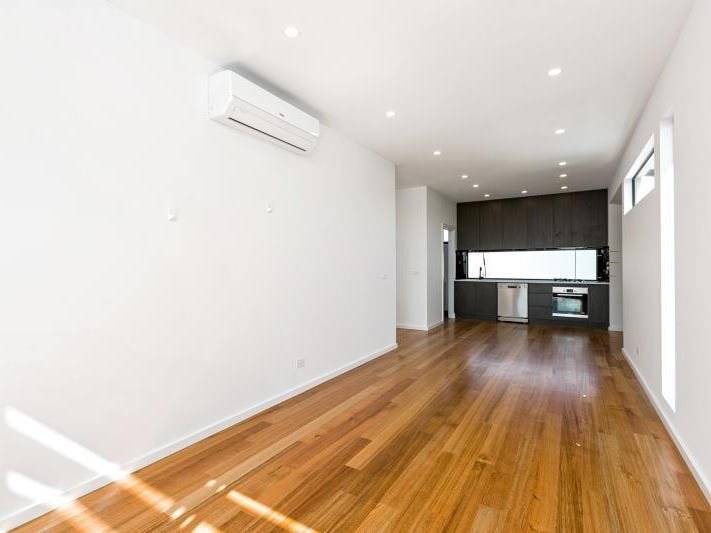 Gallery: 2/29B Newcastle Street