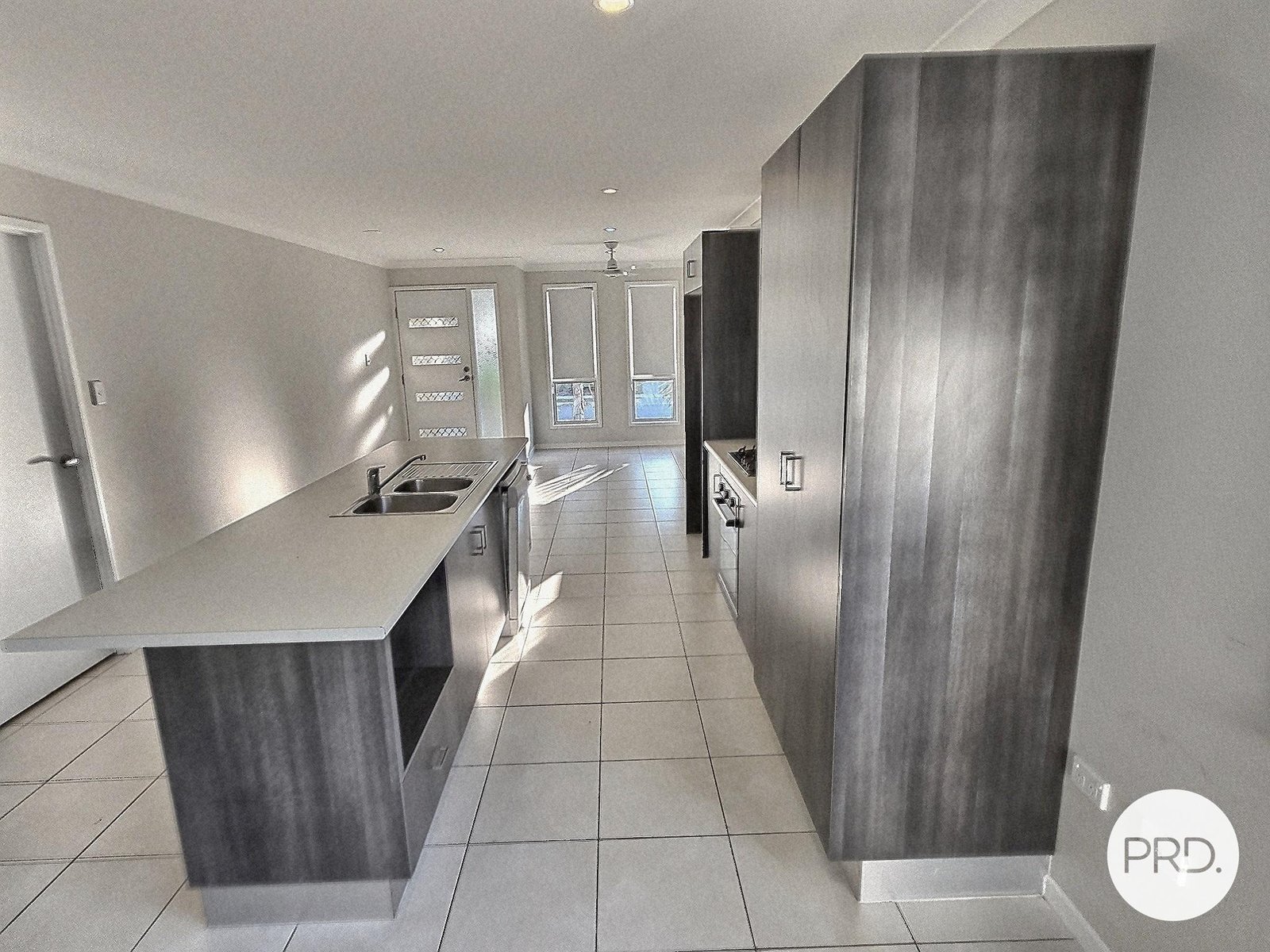 22a Aurora  TANNUM SANDS 3