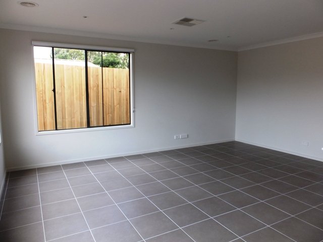 Gallery: 22a Camellia Crescent