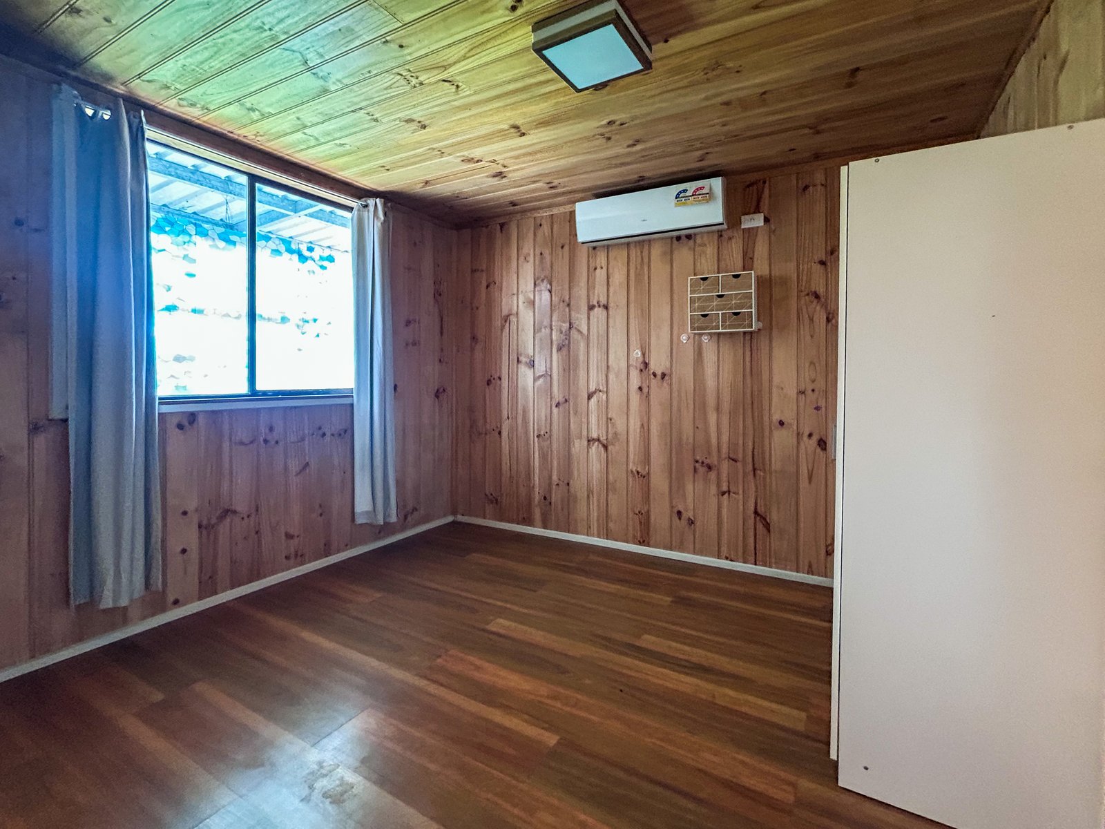 Gallery: 22a Culshaw Avenue