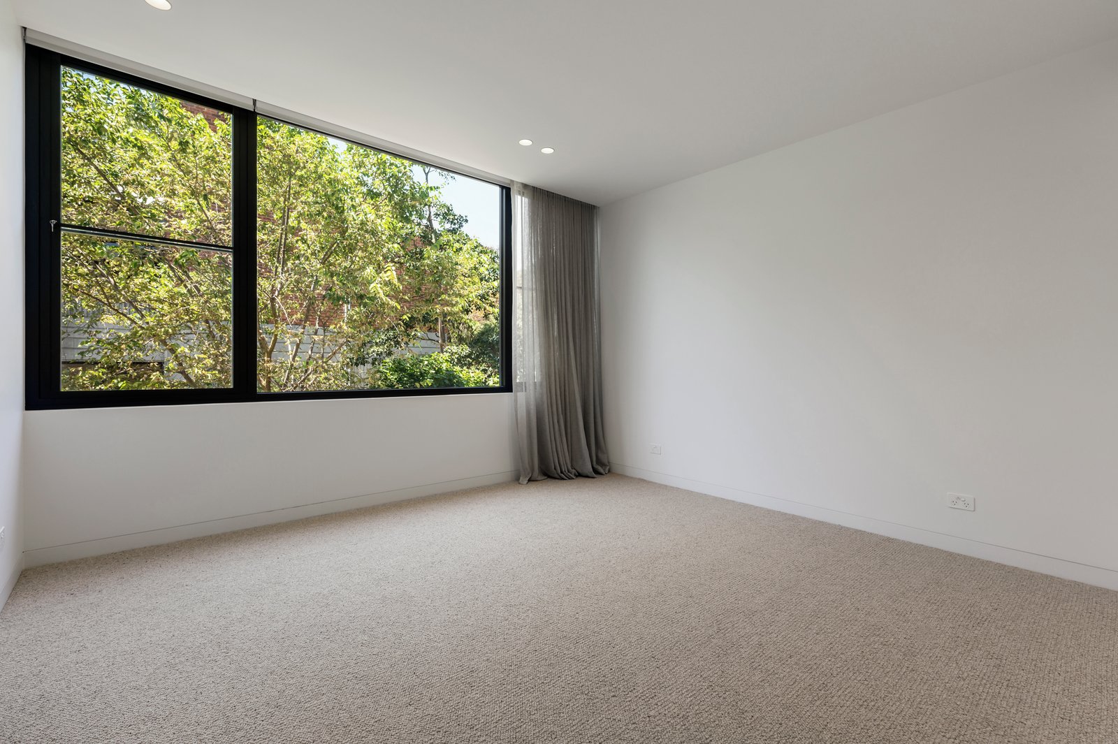 2/2A Dunlop Avenue, Kew, 3101