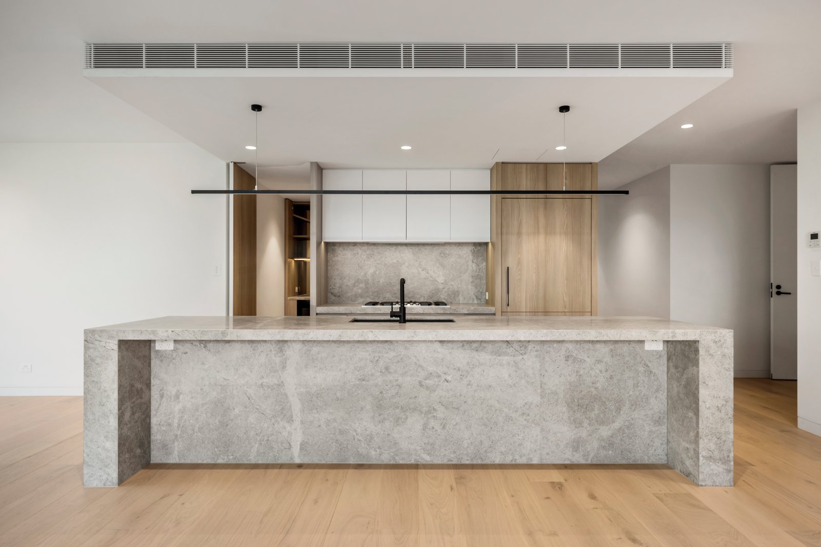 2/2A Dunlop Avenue, Kew, 3101