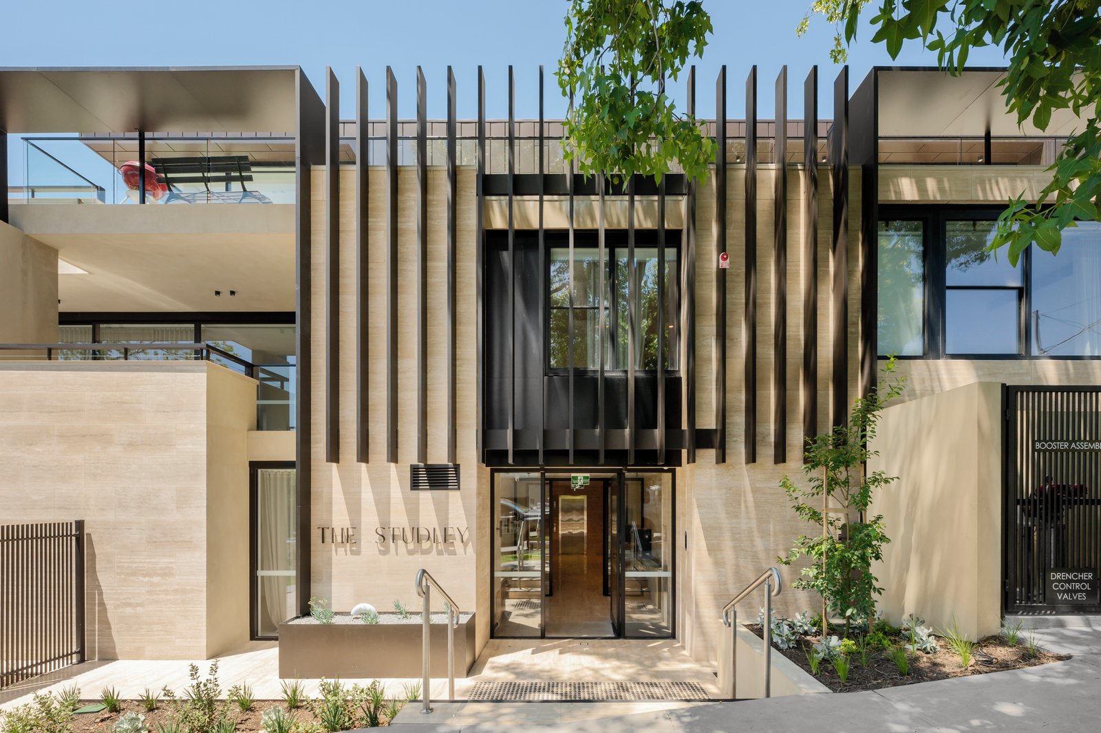 2/2A Dunlop Avenue, Kew, 3101