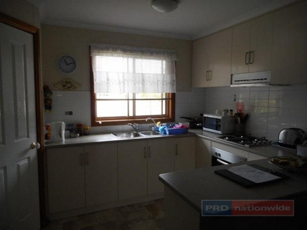22A Herbert Street TUMUT 12