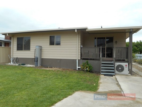 22A Herbert Street TUMUT 15