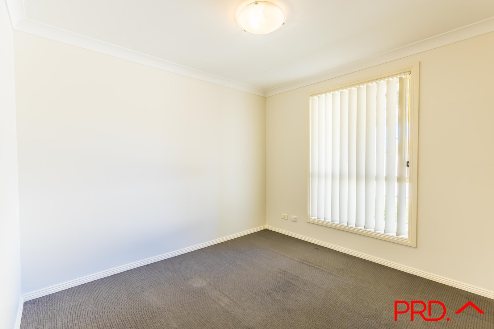 22A James Place TAMWORTH 11