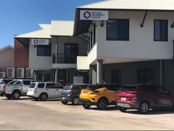 2/2a MacPherson Street DJUGUN 1