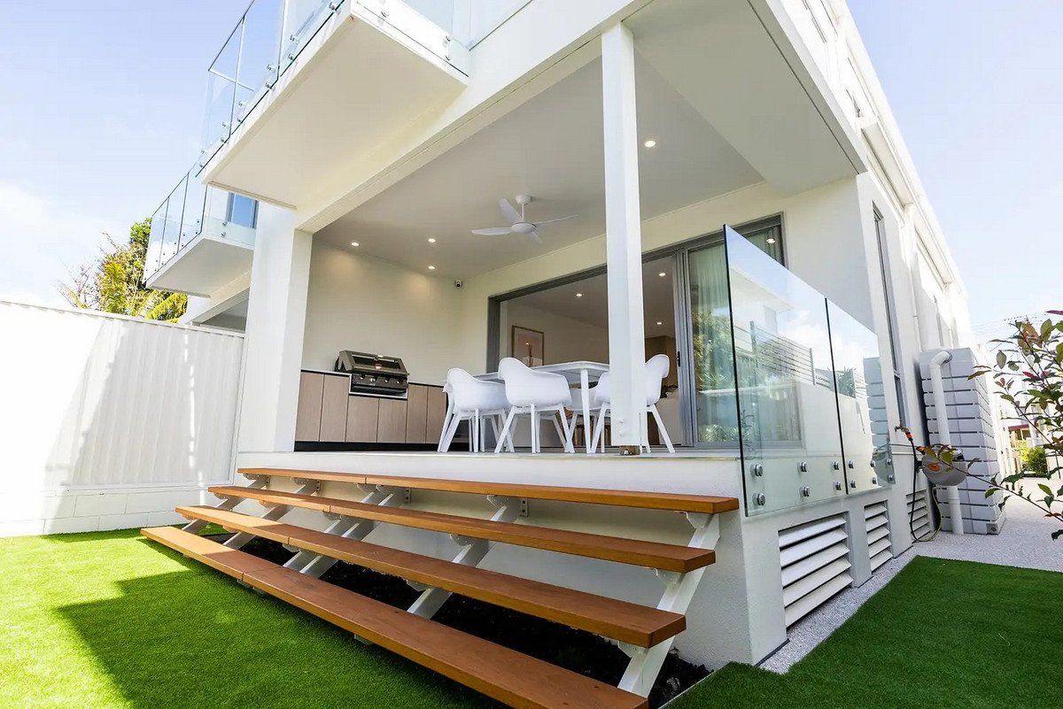 22a Mallard Avenue Paradise Point 21