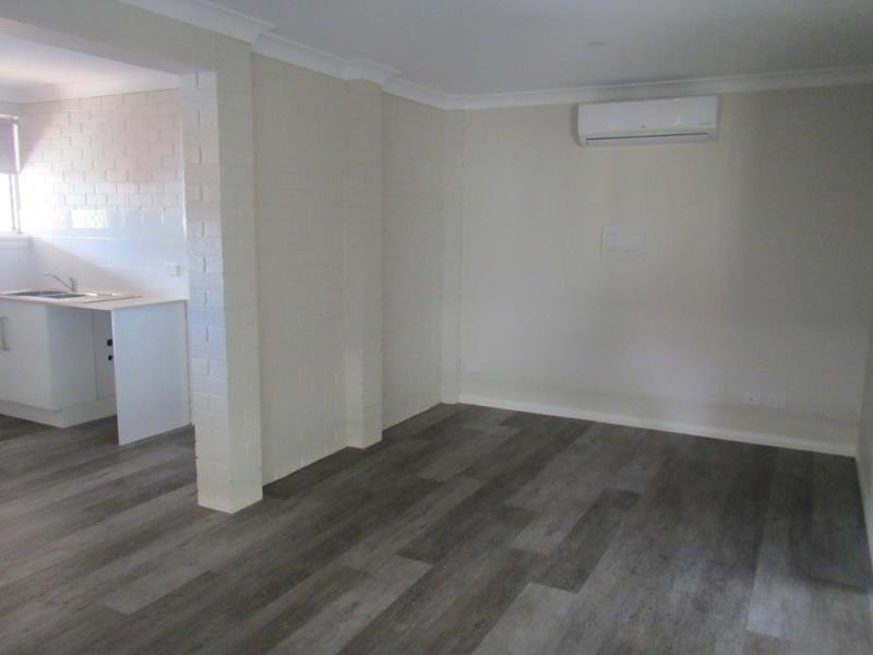 22a Napier Street TAMWORTH 2