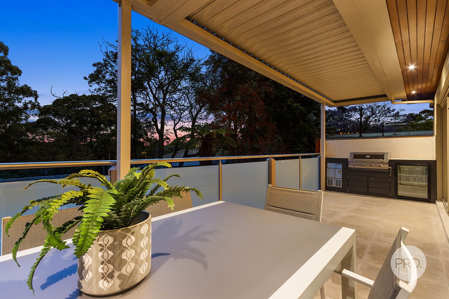 22A Neville Street OATLEY 9