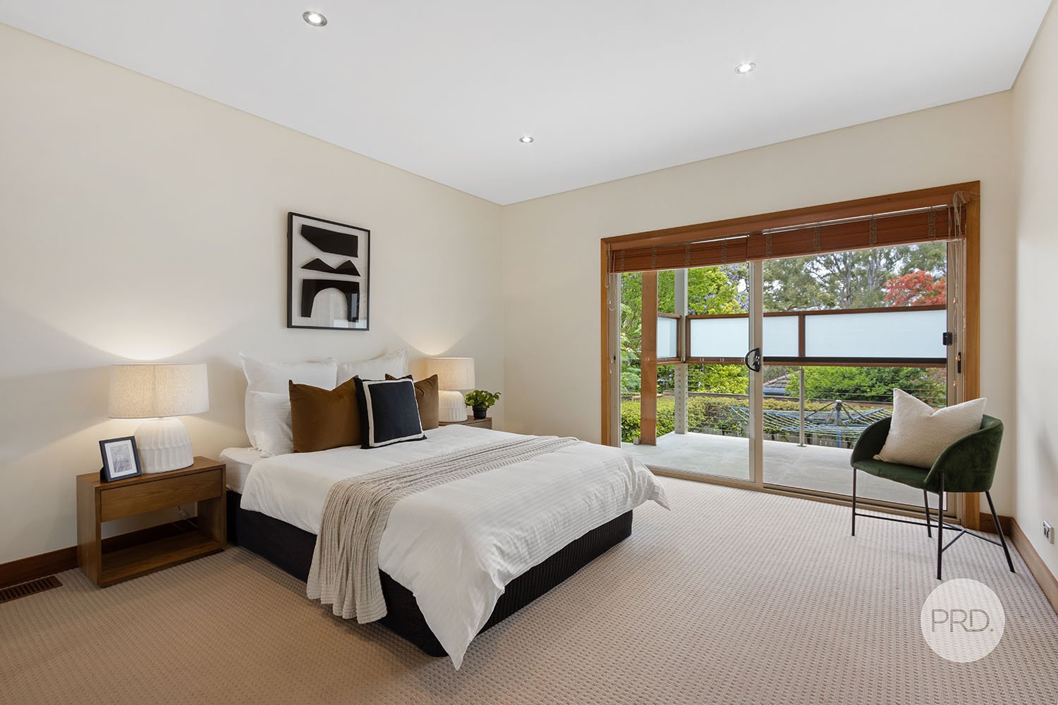 22A Neville Street OATLEY 12