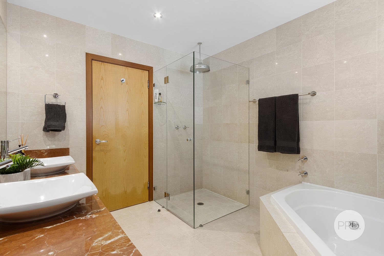 22A Neville Street OATLEY 14