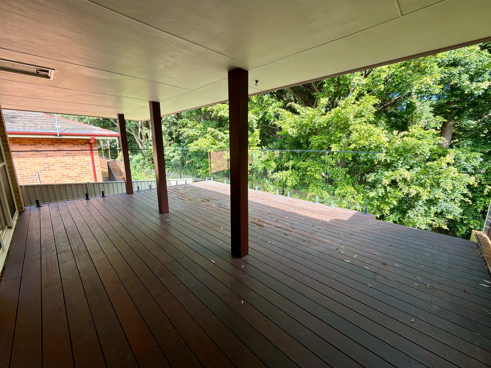 2/2A Norman Hill Drive KORORA 19