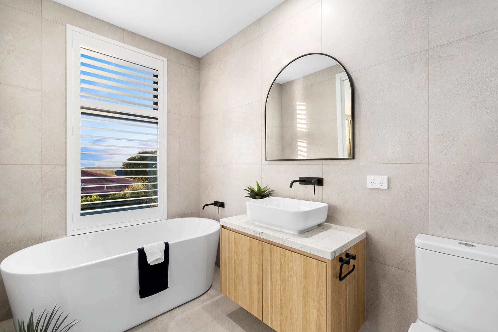 Real Estate and Property in 22A Northcote Road, Ocean Grove, VIC