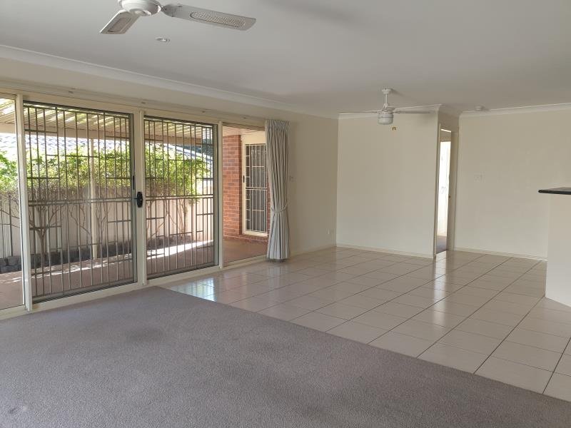 22A Piper Street TAMWORTH 4