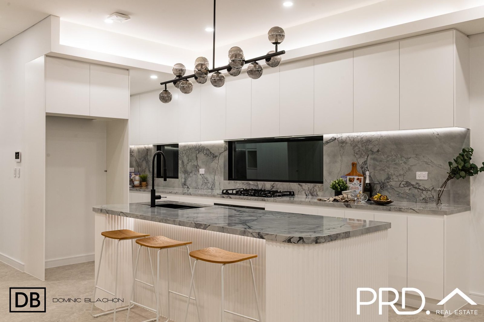 22a Sandra Avenue PANANIA 4